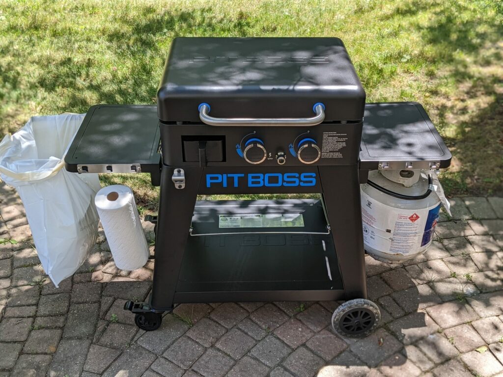 https://www.cookoutnews.com/wp-content/uploads/2022/08/Pit-Boss-Ultimate-Griddle-Front-1024x768.jpg
