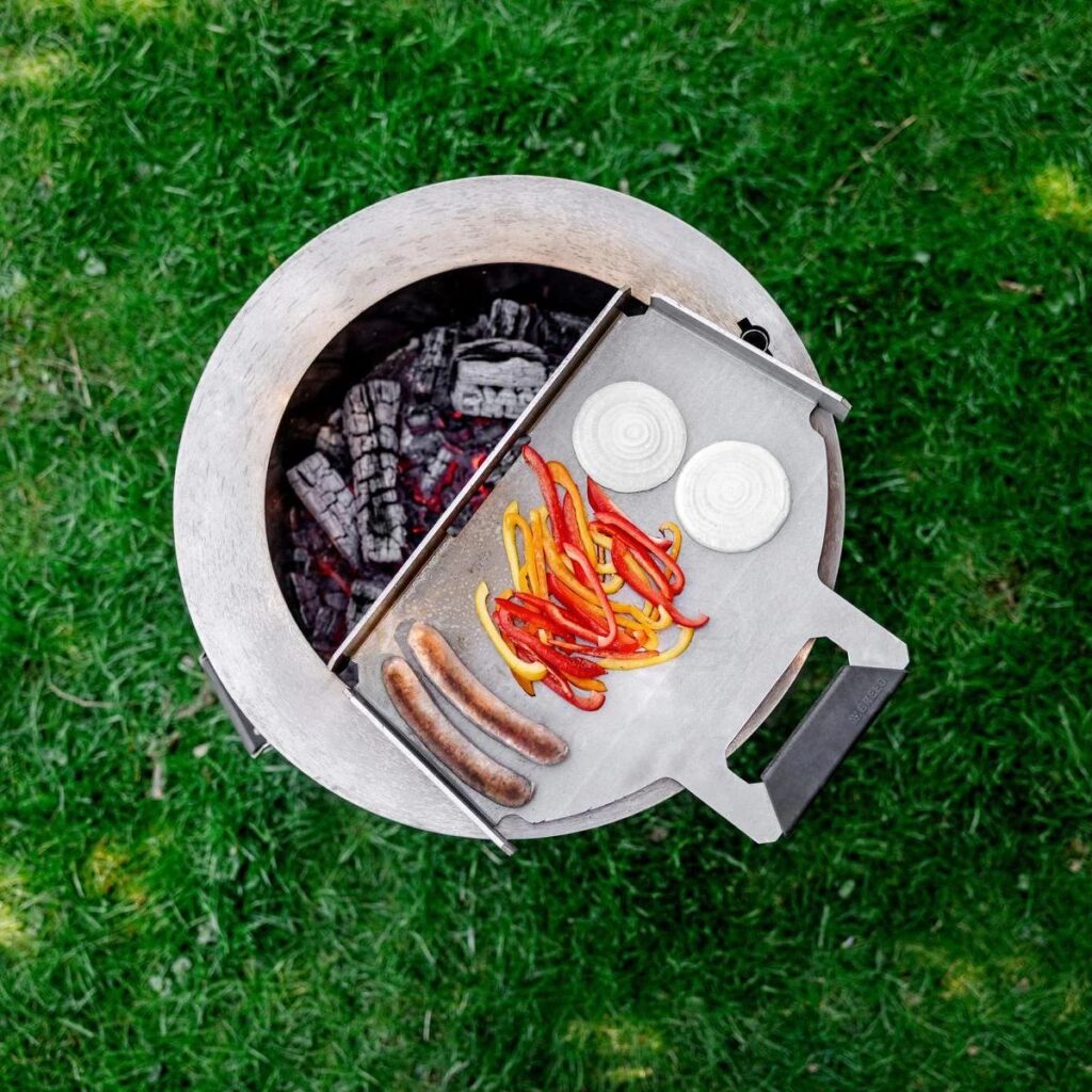 Breeo Fire Pit with Flat Top Griddle