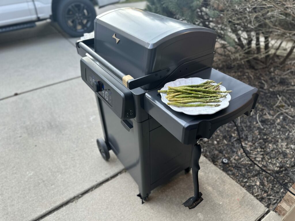 Current Backyard Model G Electric Grill Ready to Cook Asparagus