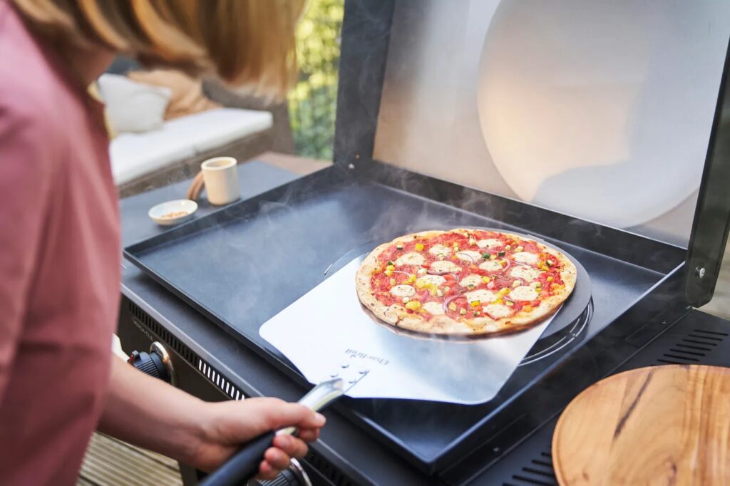 Charbroil Versa-Tile Grill with Pizza Oven Tile